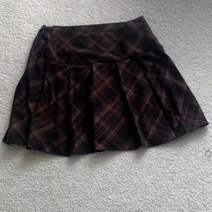Brown skirt